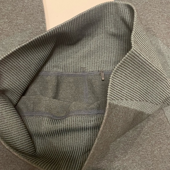 NWOT 1st Phorm green gym leggings - Picture 6 of 8